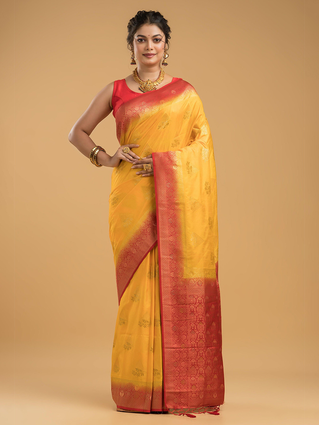 

Dheu Ethnic Motifs Woven Design Zari Banarasi Saree, Yellow