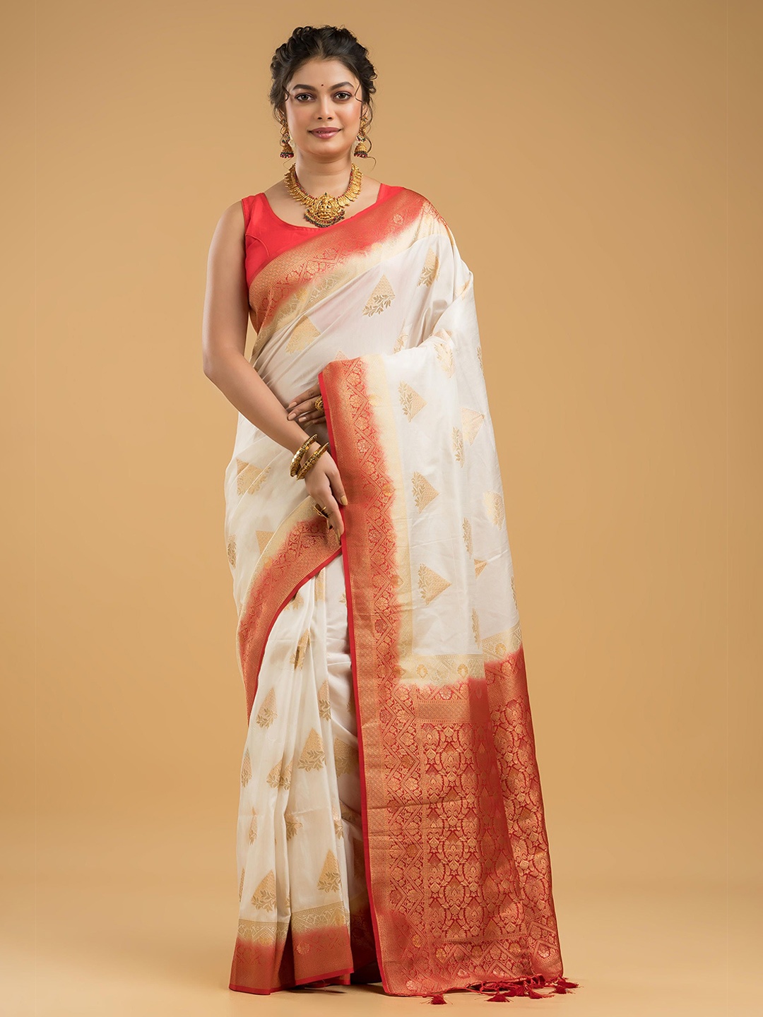 

Dheu Ethnic Motifs Woven Design Designer Banarasi Saree, White