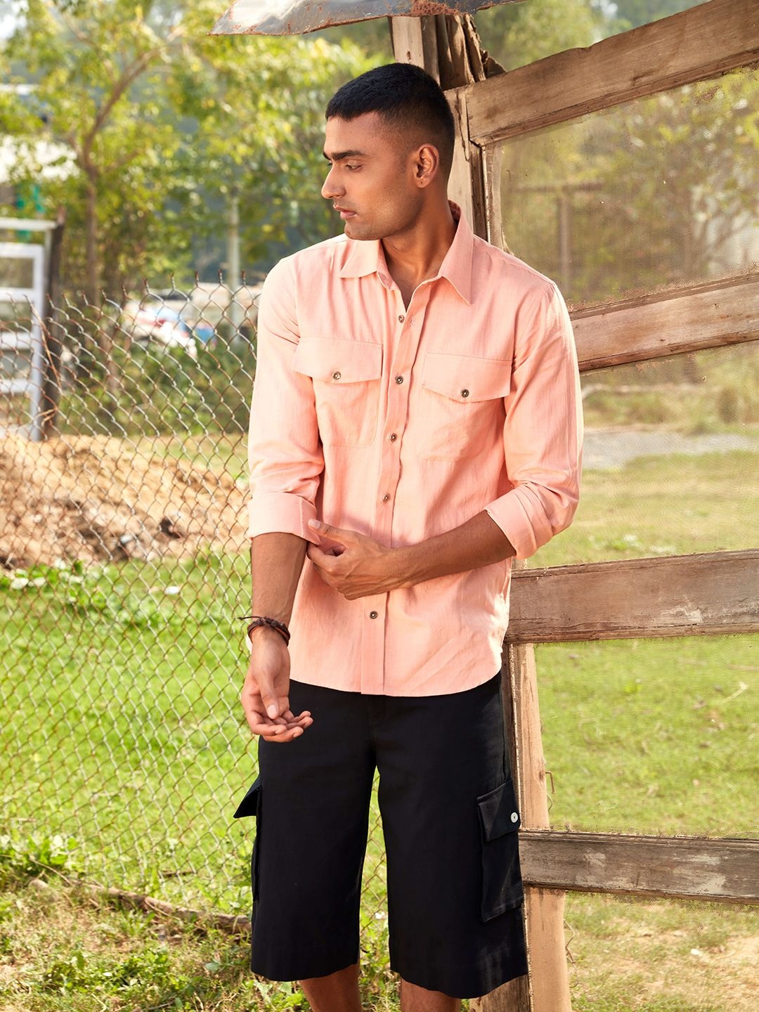 

Abhishti Men Spread Collar Solid Cotton Relaxed Fit Casual Shirt, Peach
