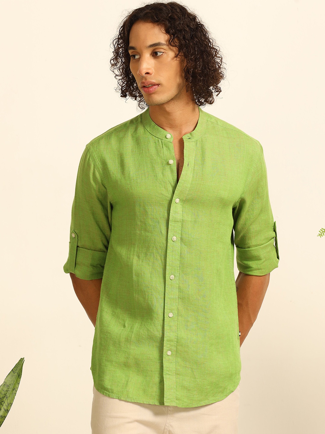 

THINC Men Cotton Spread Collar Shirts, Green