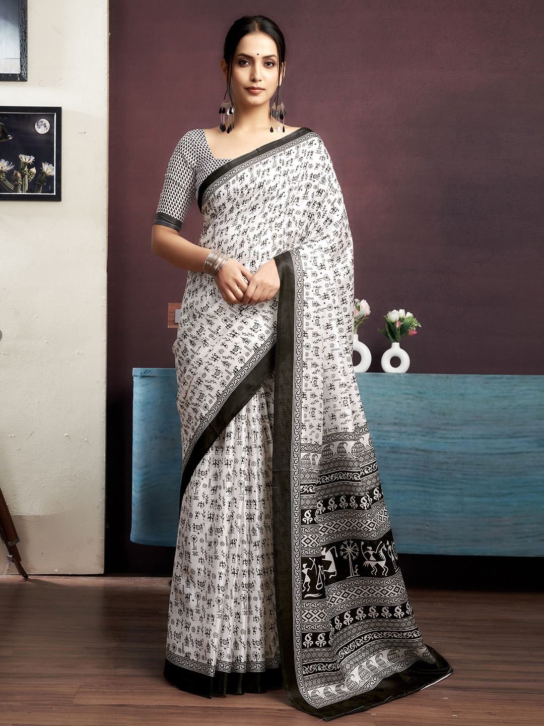 

SAMAH Warli Printed Saree With Blouse Piece, White