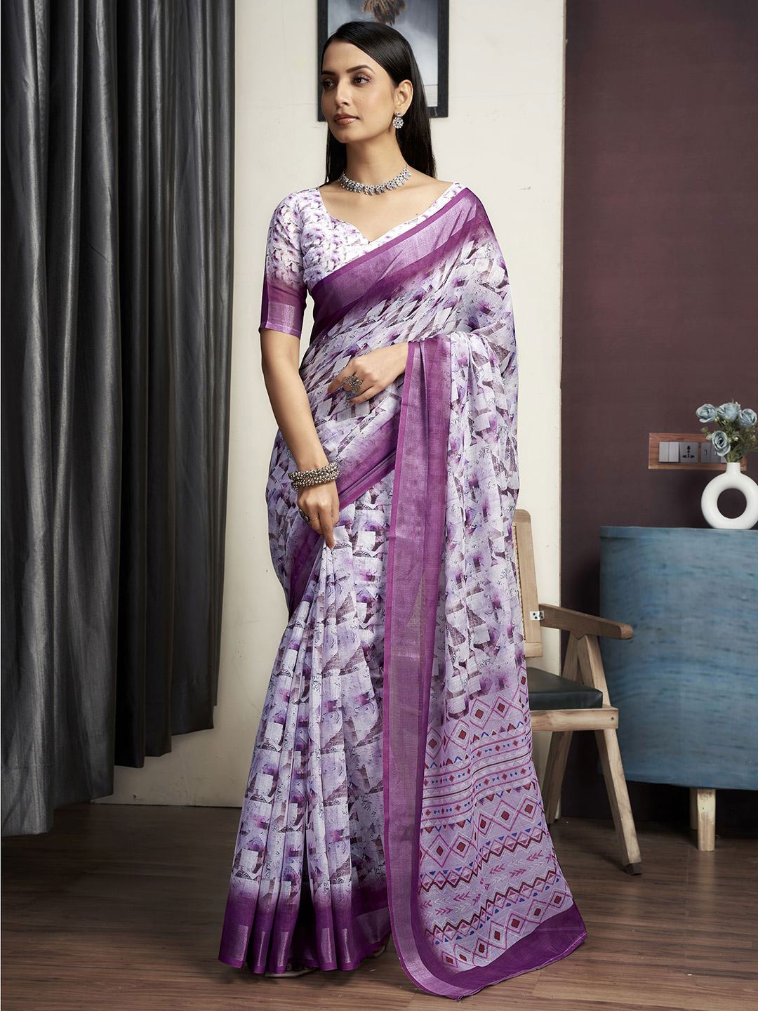 

SAMAH Printed Saree with Blouse Piece, Purple