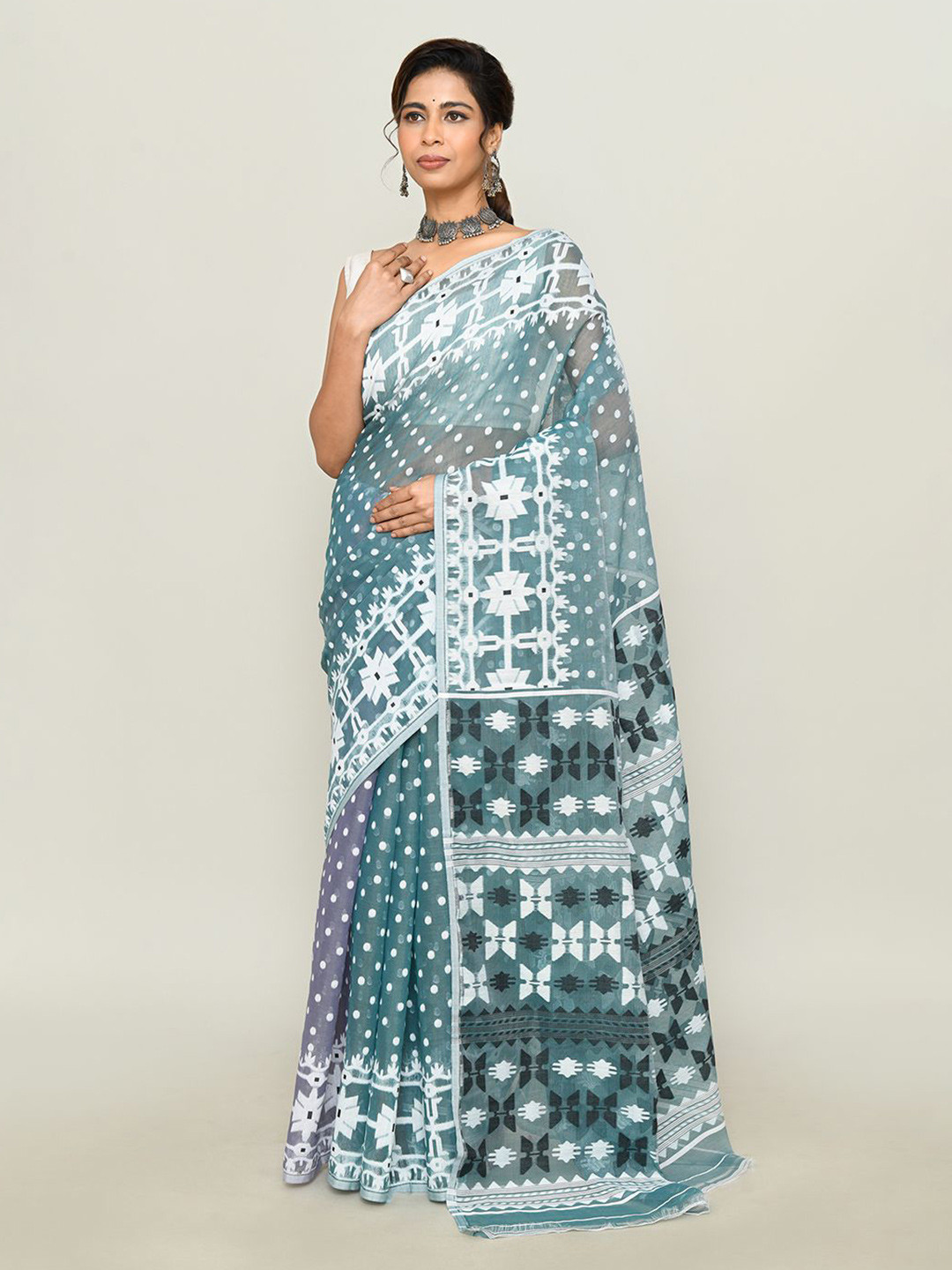 

SPRISH Ethnic Motifs Pure Cotton Jamdani Saree, Green