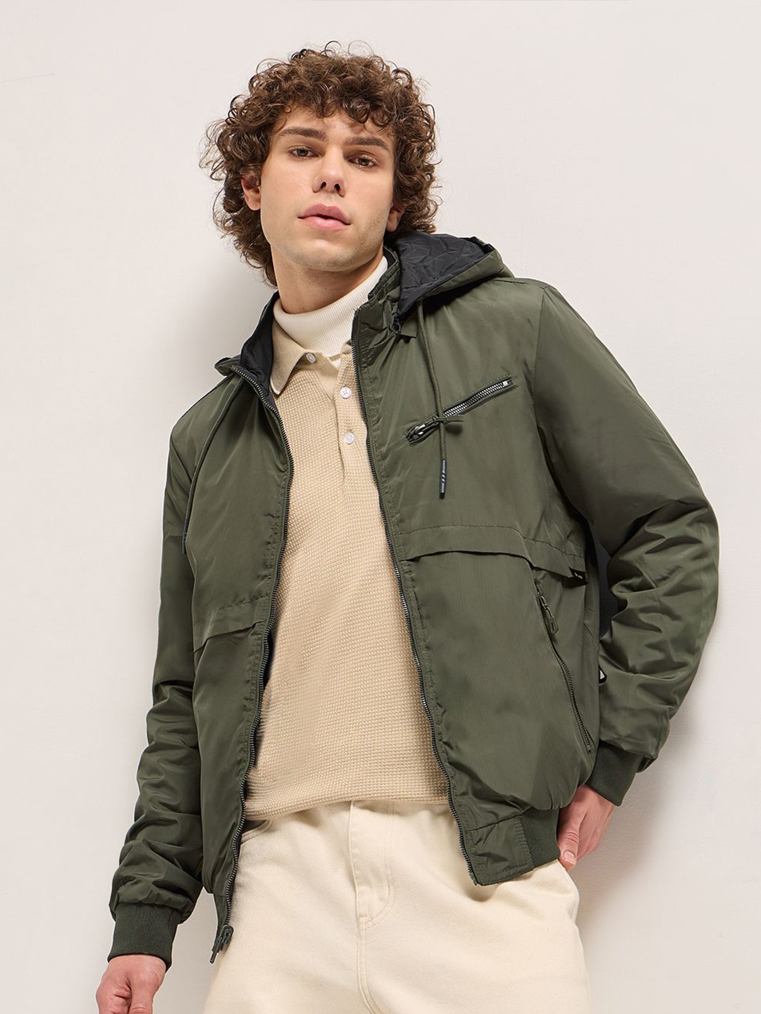 

THE BEAR HOUSE Men Hooded Solid Casual Reversible Bomber Jacket, Olive