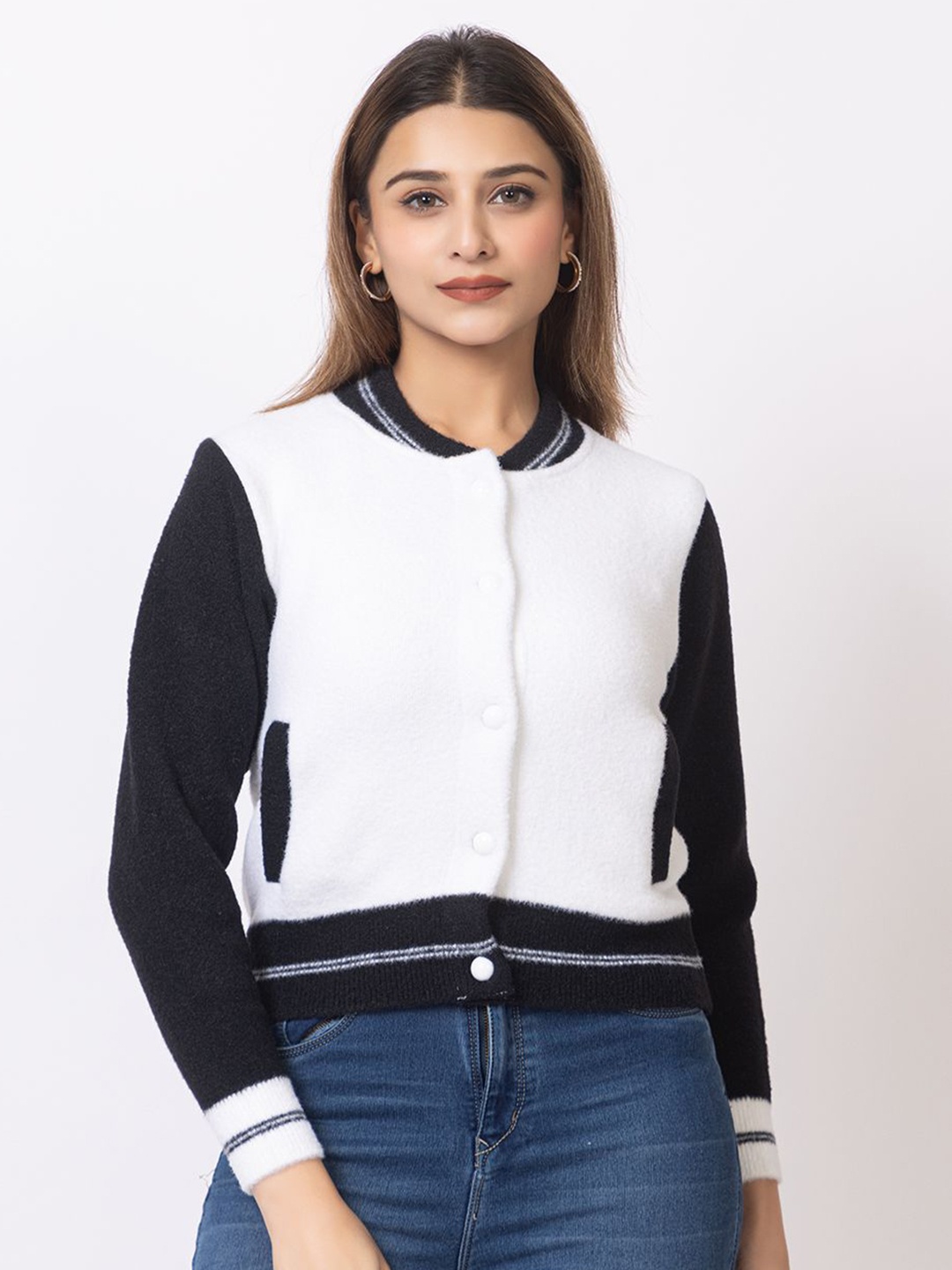 

Winter Wonders Women Colourblocked Cardigan, Black