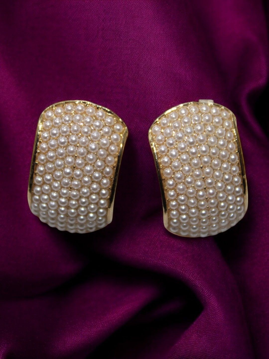 

Jolly Faces Gold-Plated Contemporary Studs, White