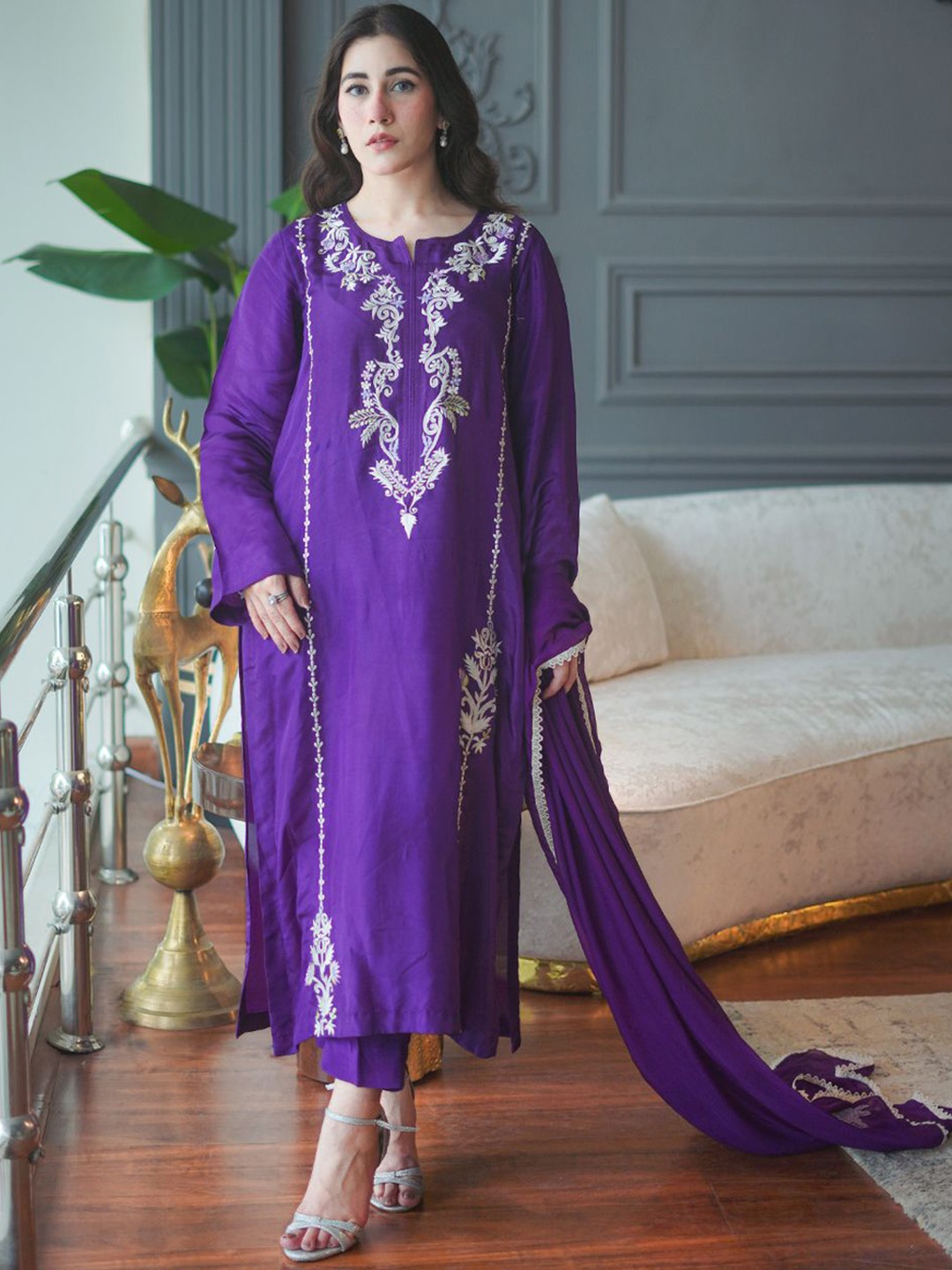 

GoSriKi Floral Embroidered Straight Kurta With Trousers & Dupatta, Purple
