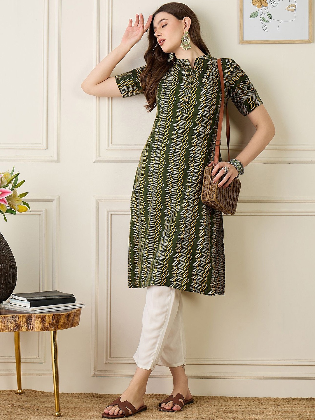 

Anouk Geometric Printed Regular Cotton Straight Kurta, Green