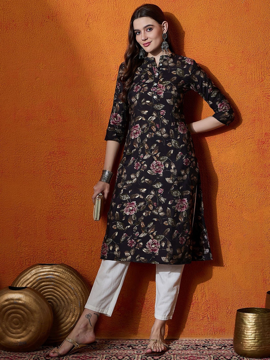 

Anouk Floral Printed Chanderi Silk Straight Kurta, Black