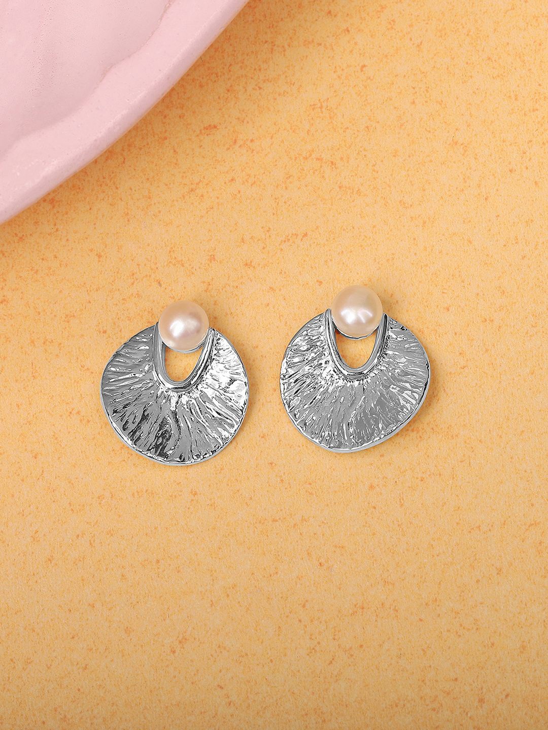 

Mia by Tanishq Elegant 93 Kt Silver-Plated Circular Pearls Studs