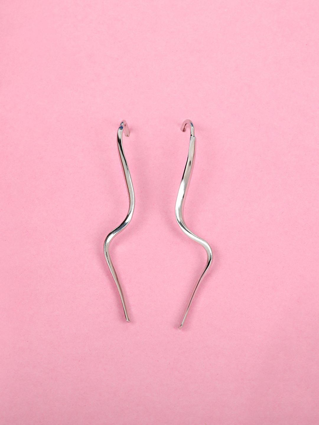 

Mia by Tanishq Wavy Minimalist 93 Kt Silver-Plated Quirky Drop Earrings