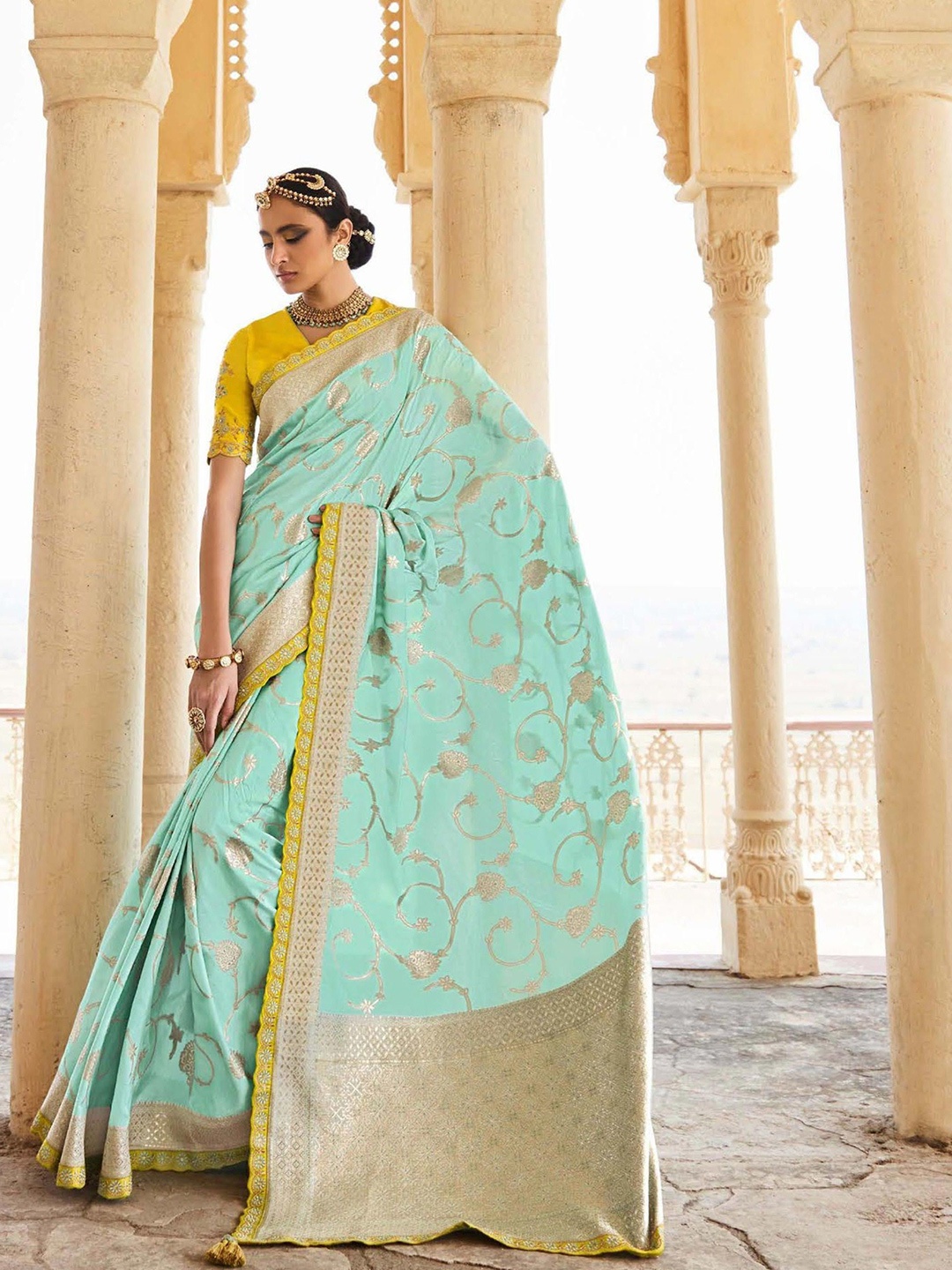

MAHALASA Ethnic Motifs Woven Design Zari Pure Silk Banarasi Saree, Sea green