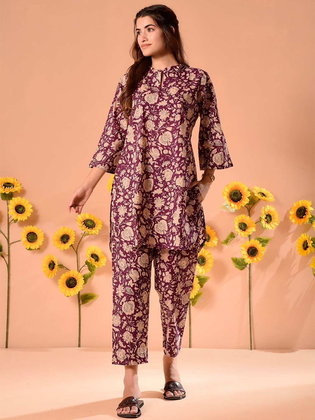 

DIMPLE DESIGN STUDIO Mandarin Collar Floral Printed Pure Cotton Tunic With Trouser, Purple