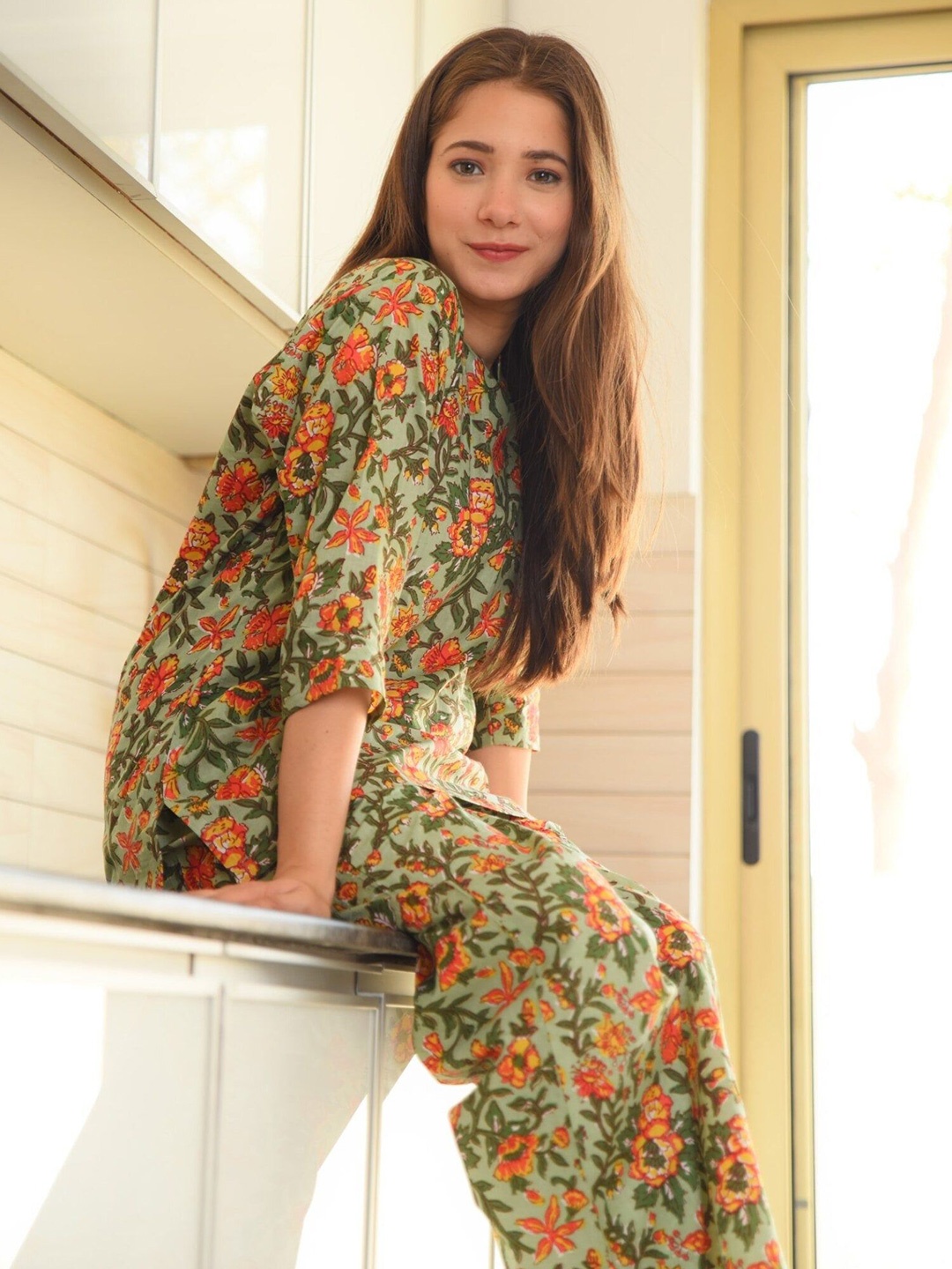 

DIMPLE DESIGN STUDIO Notch Neck Floral Printed Pure Cotton Tunic & Trouser, Green