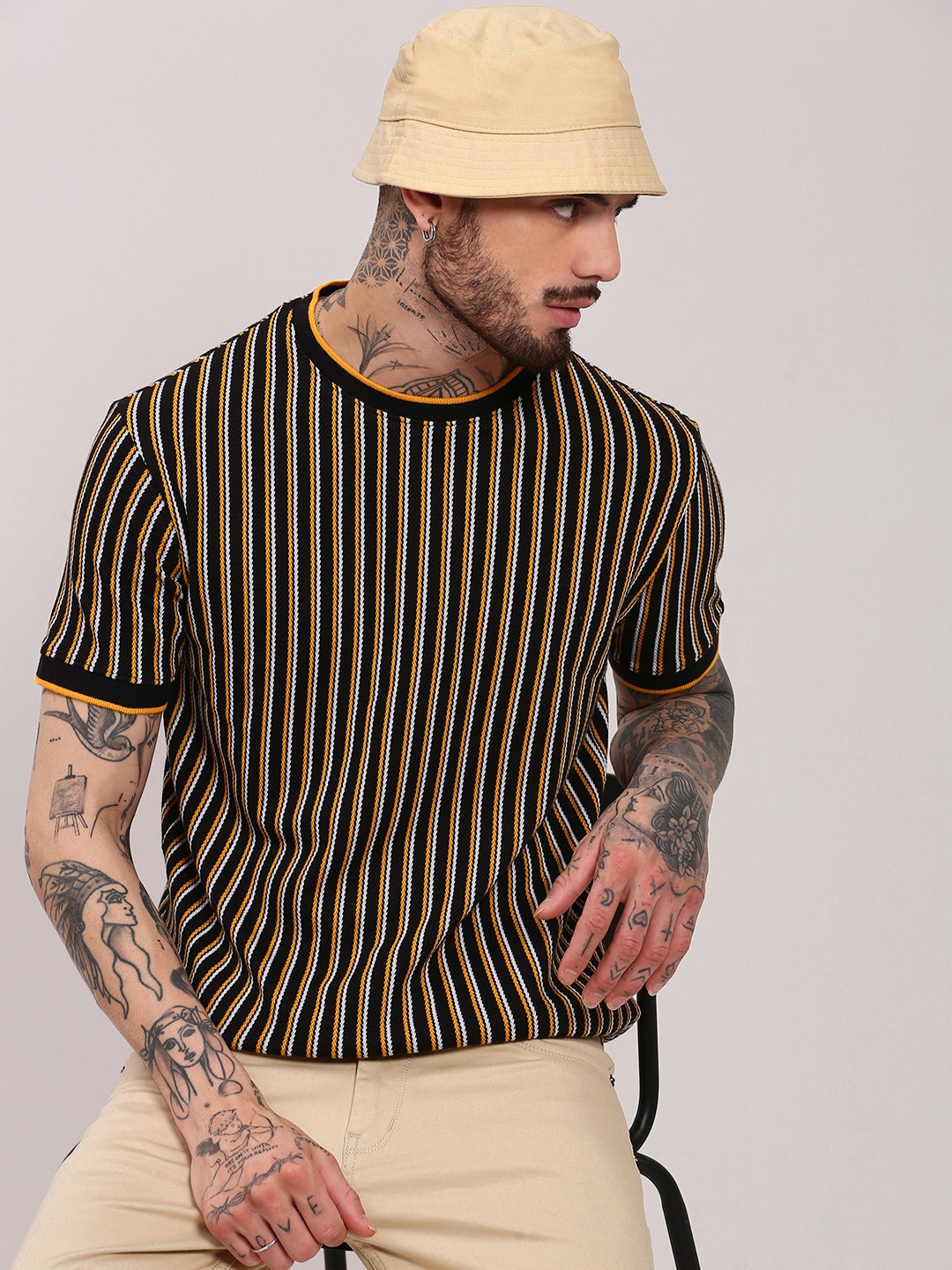 

SHOWOFF Men Striped Round Neck Cotton T-shirt, Black