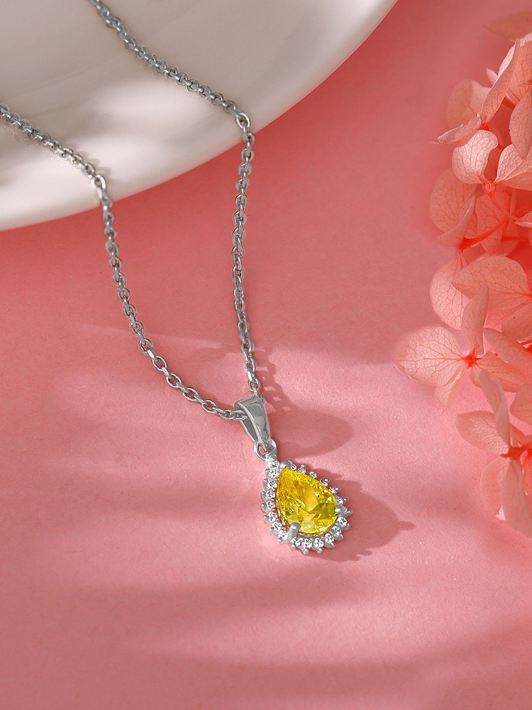 

GIVA 925 Sterling Silver Rhodium-Plated Contemporary Pendants with Chains