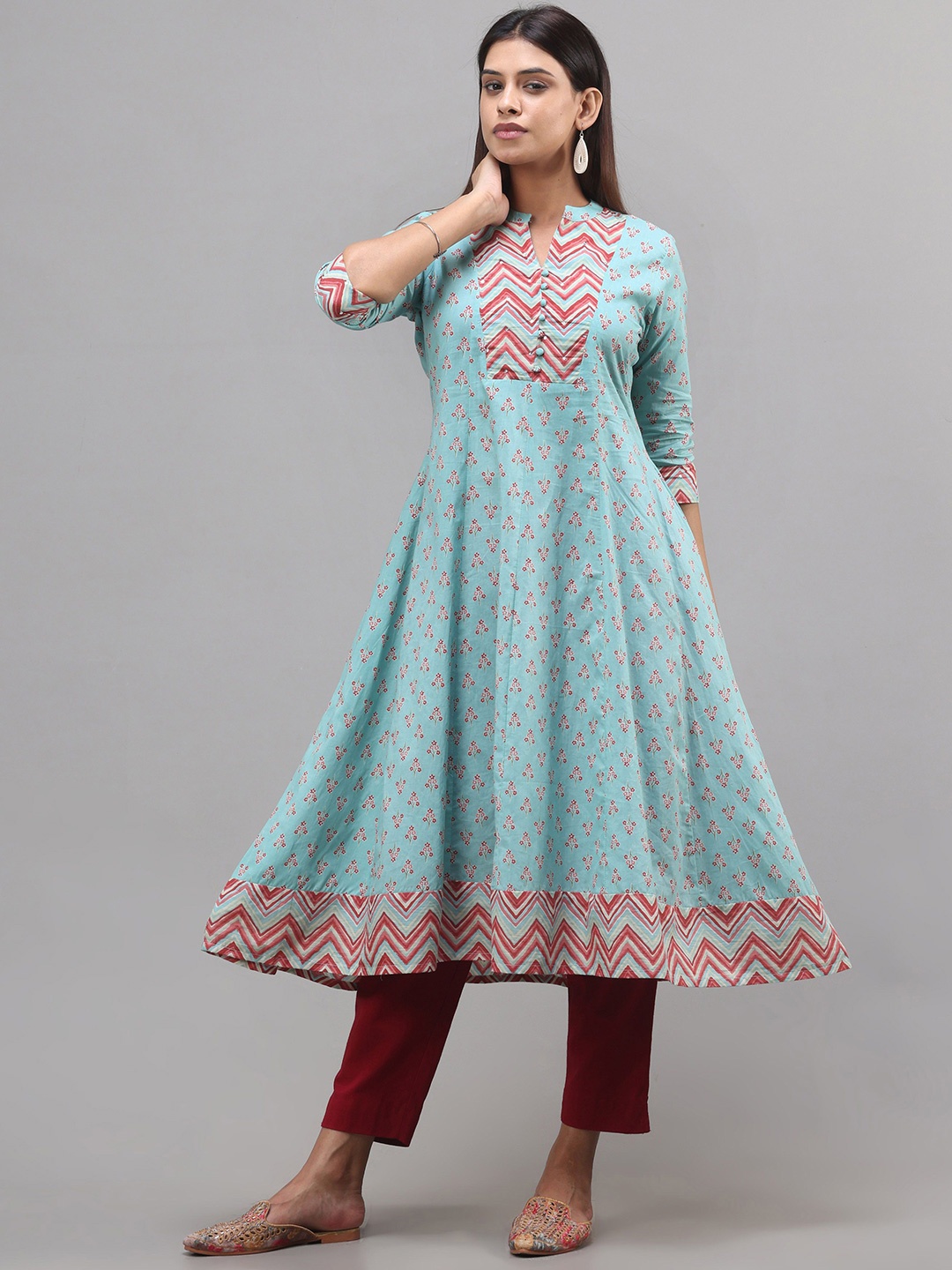 

Vismay Floral Printed Cotton Mandarin Collar Pure Cotton Anarkali Kurta, Blue