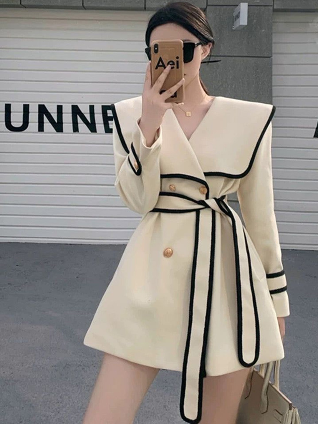 

Alamode By Akanksha Women Beige Disbo Oversized Woolen Overcoat