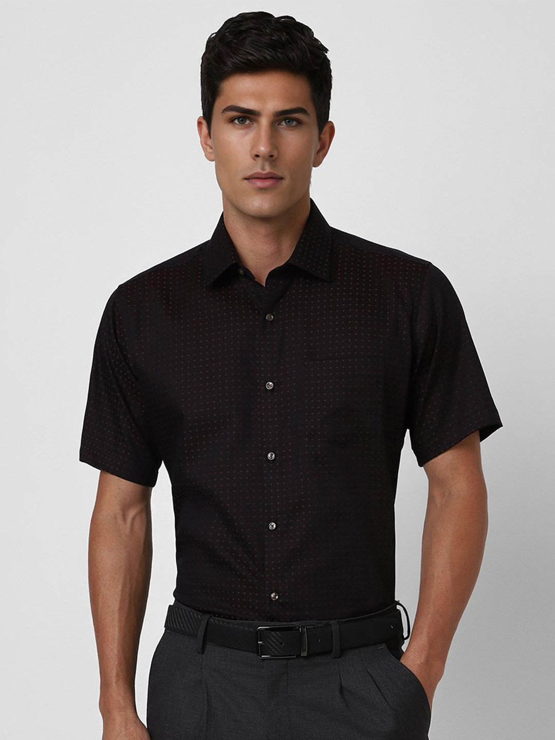 

Van Heusen Men Spread Collar Floral Printed Cotton Slim Fit Formal Shirt, Black