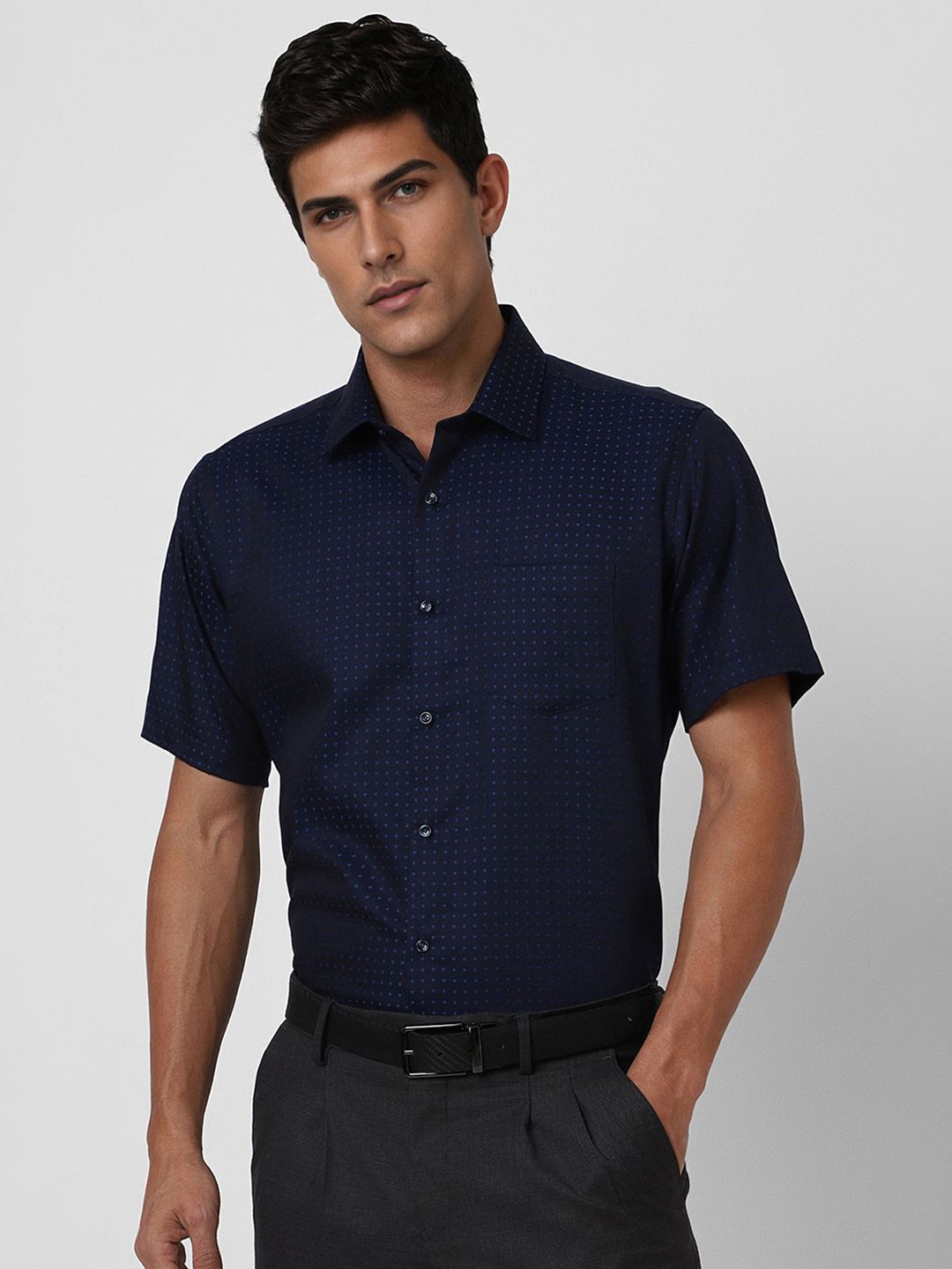 

Van Heusen Men Spread Collar Floral Printed Cotton Slim Fit Formal Shirt, Navy blue