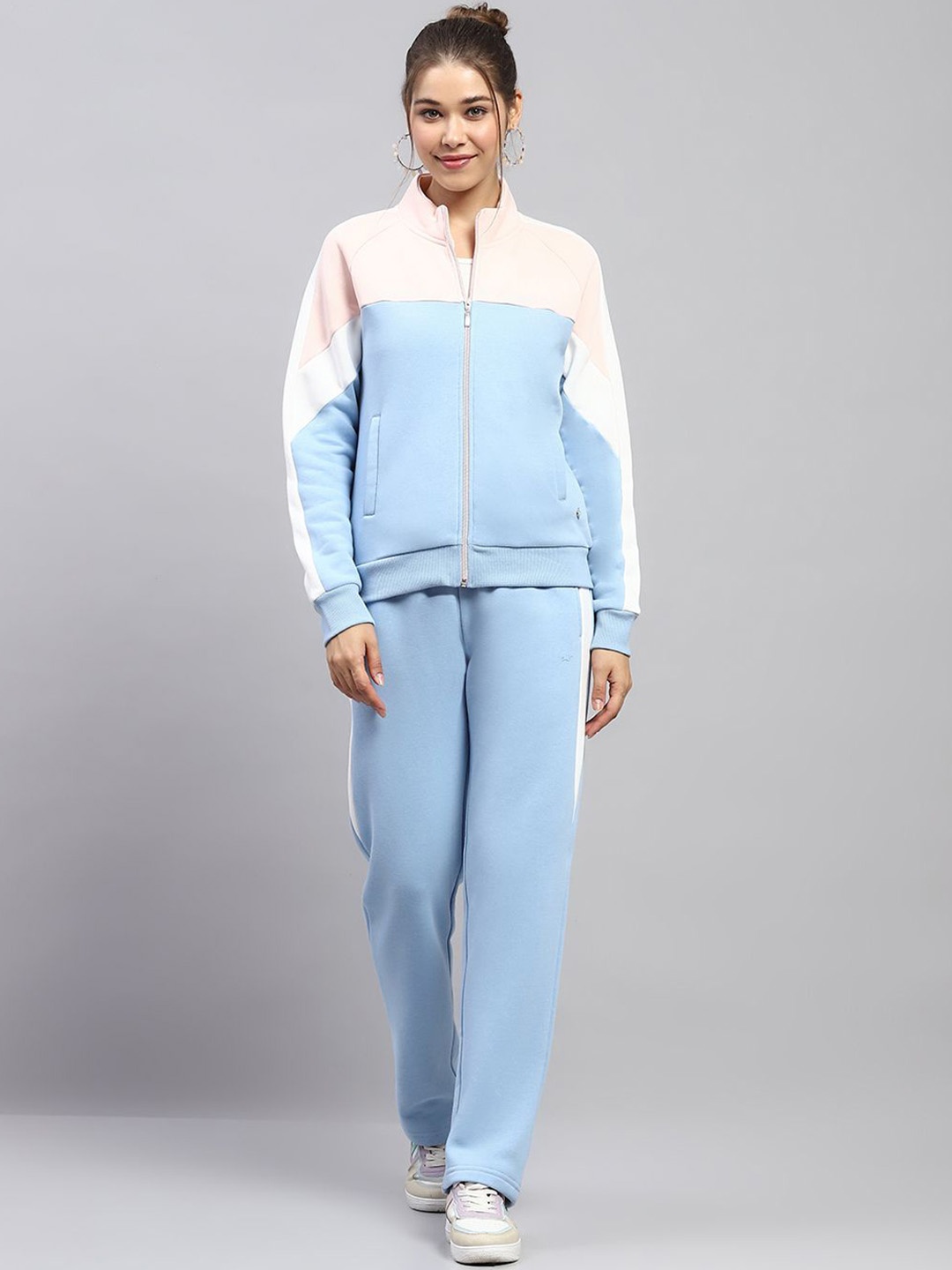 

Monte Carlo Women Colorblocked Mock Neck Full Sleeve Tracksuit, Blue