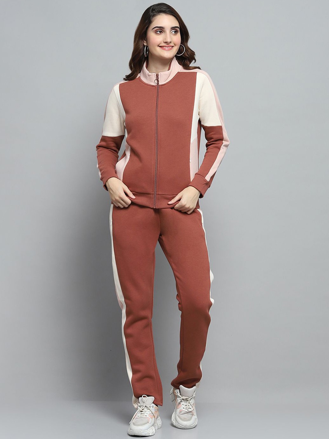 

Monte Carlo Women Colorblocked Mock Neck Full Sleeve Tracksuit, Rust