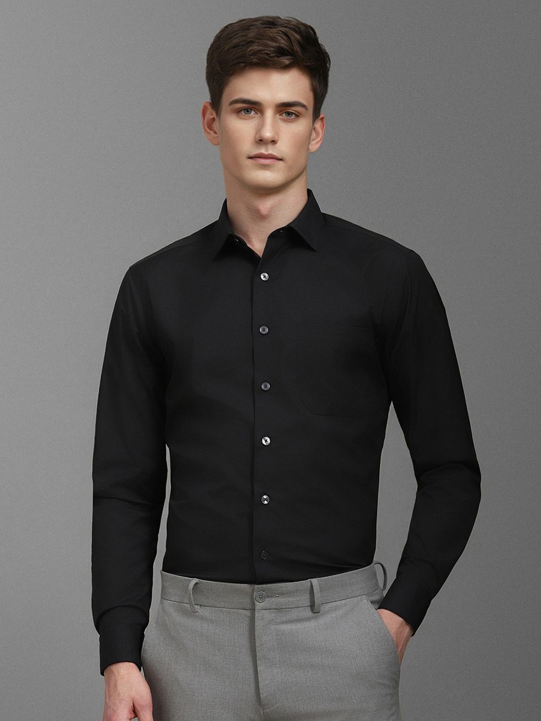 

Louis Philippe Men Spread Collar Solid Cotton Formal Shirt, Black