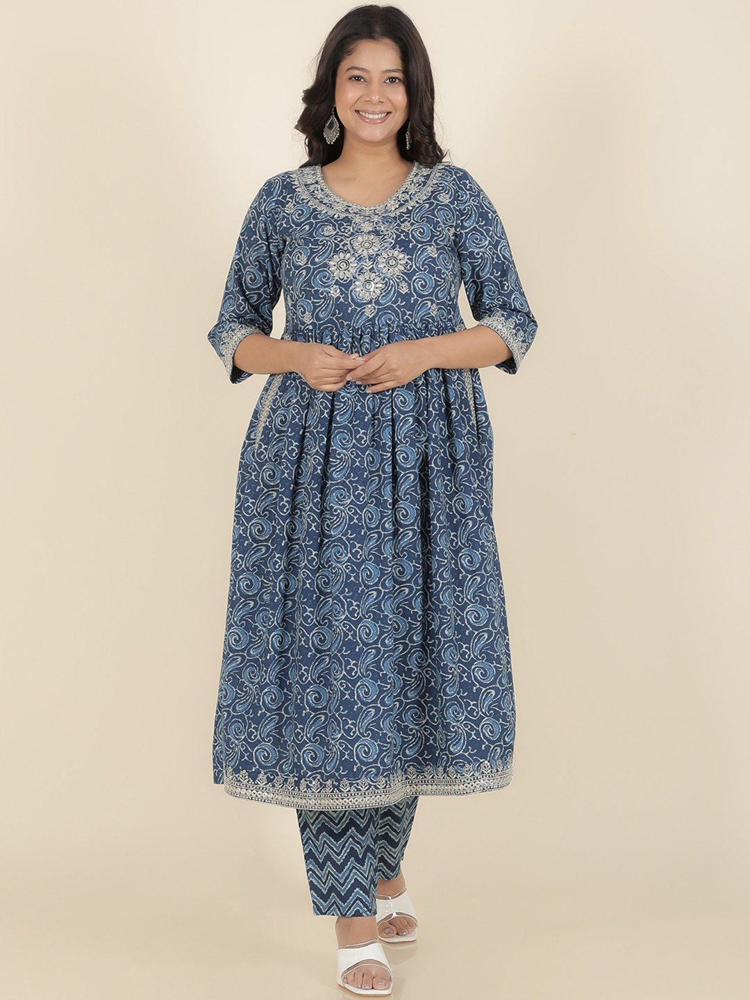 

Aramya Round Neck Paisley Printed Thread Work Pure Cotton A-Line Kurta with Trousers, Blue