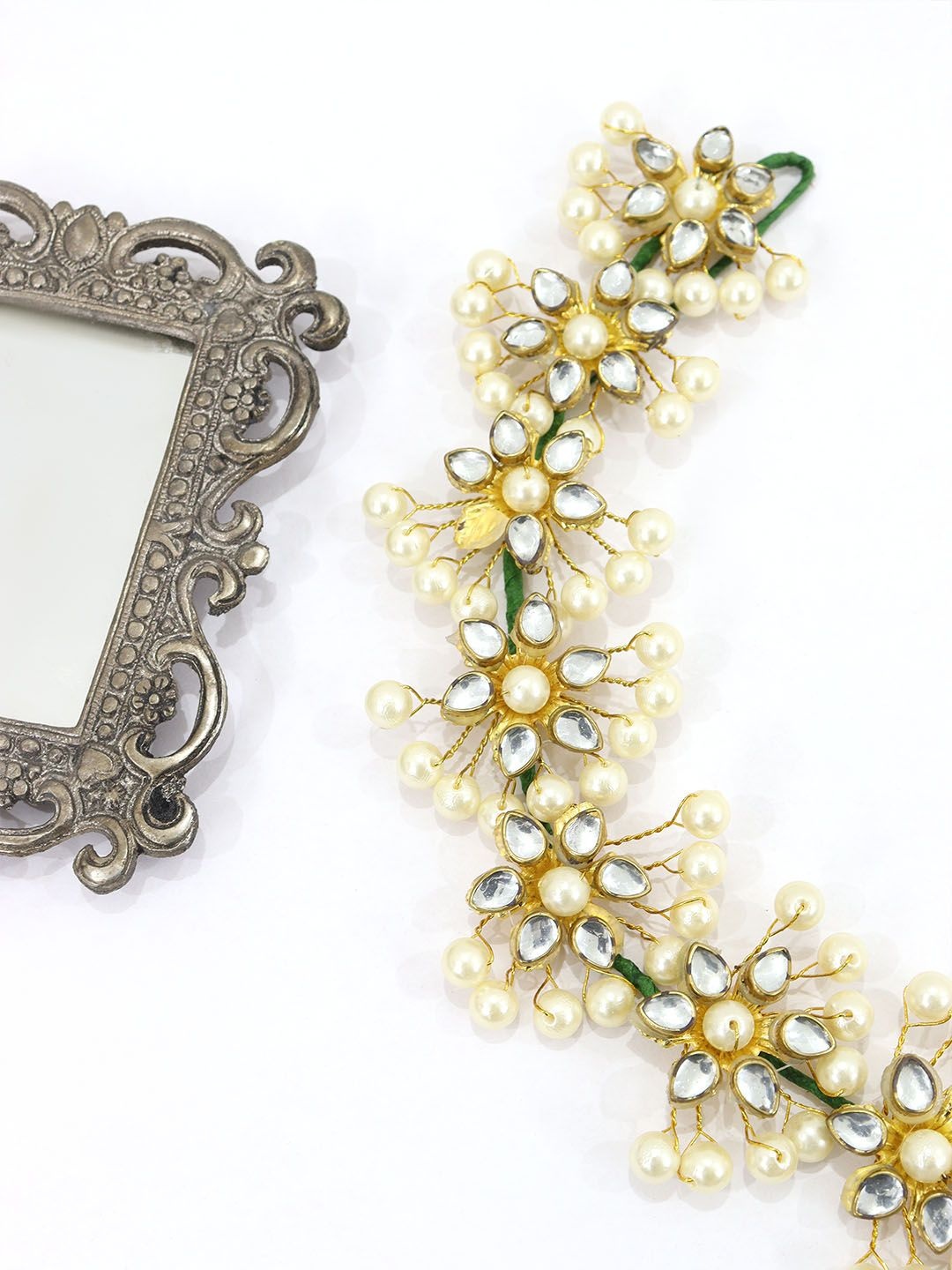 

VAGHBHATT Women Embellished Tiara, Gold