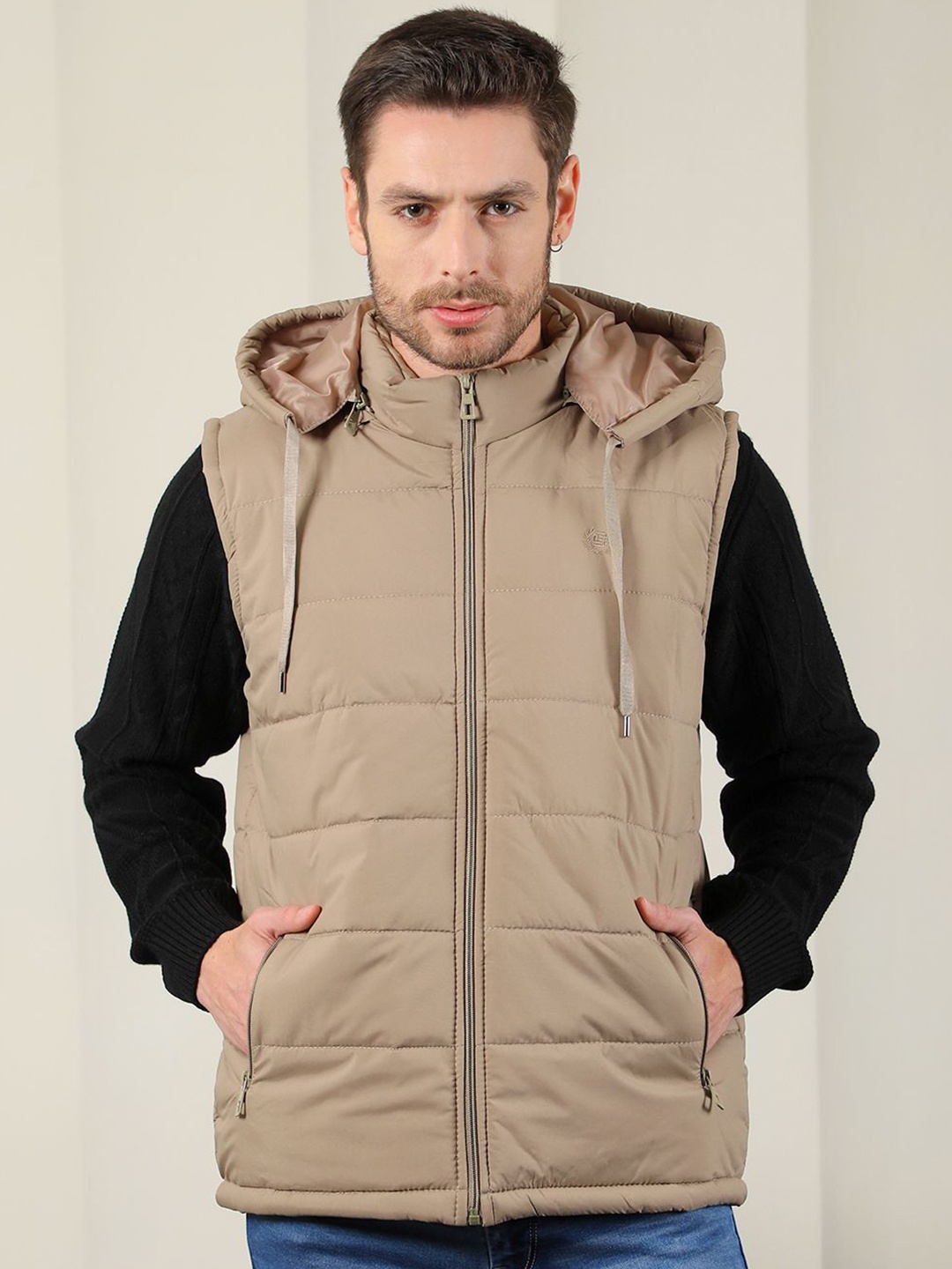 

COBB Men Hooded Solid Casual Gilet Jacket, Beige