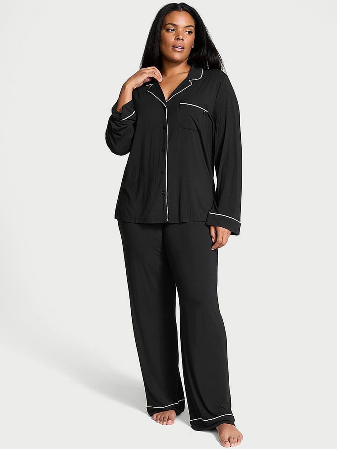 

Victoria's Secret Women Lapel Collar Shirt Type Night Suit, Black