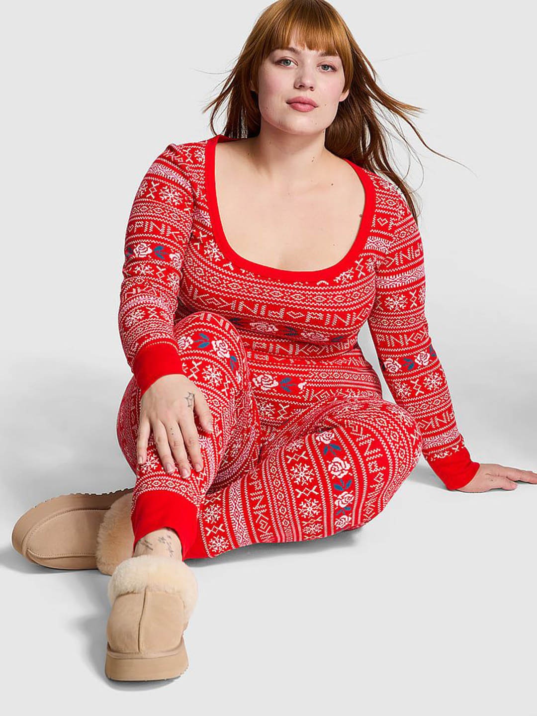 

Victoria's Secret Women Thermal Printed Night suit, Red