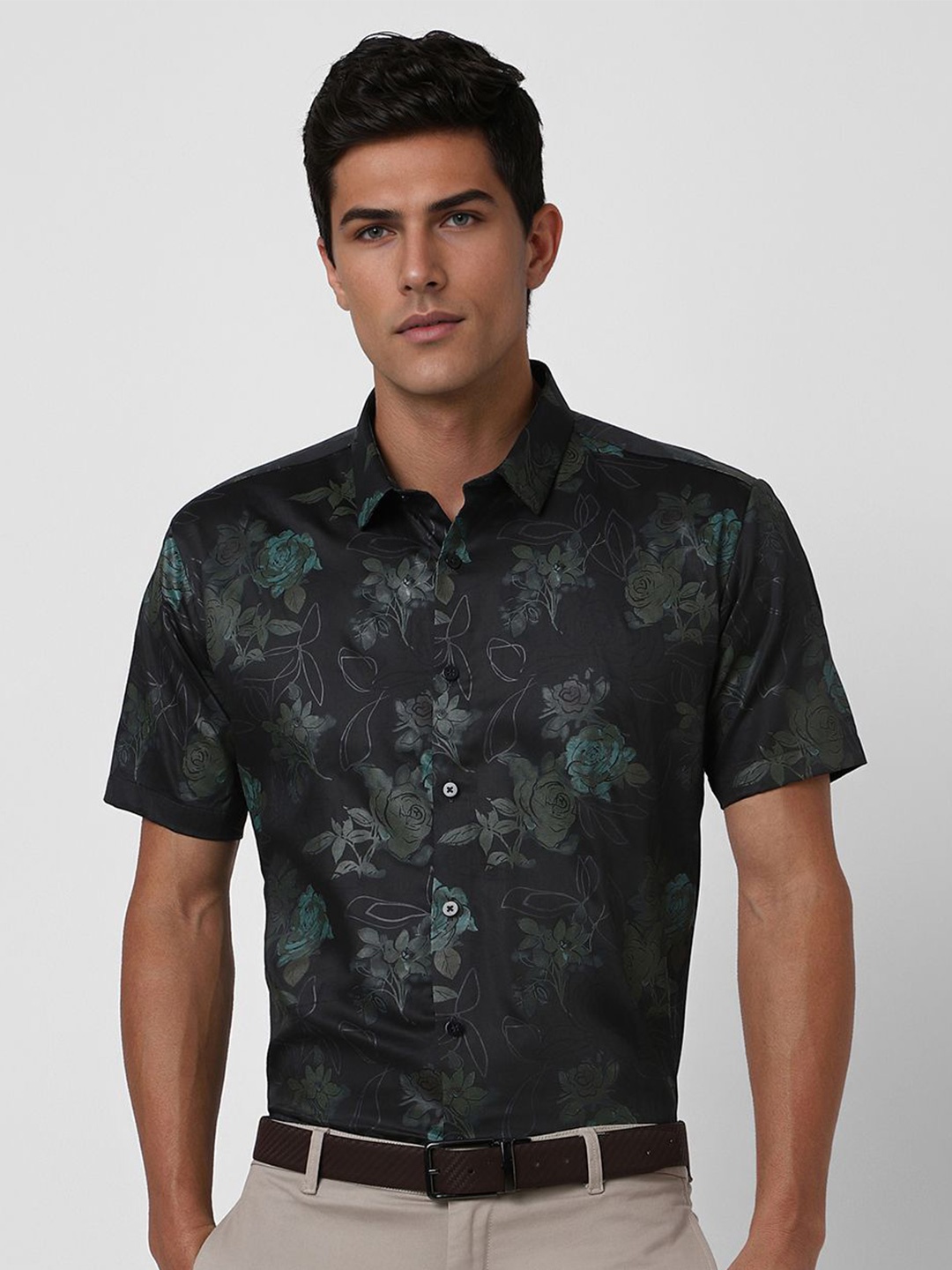 

V Dot Men Spread Collar Floral Printed Cotton Slim Fit Formal Shirt, Black