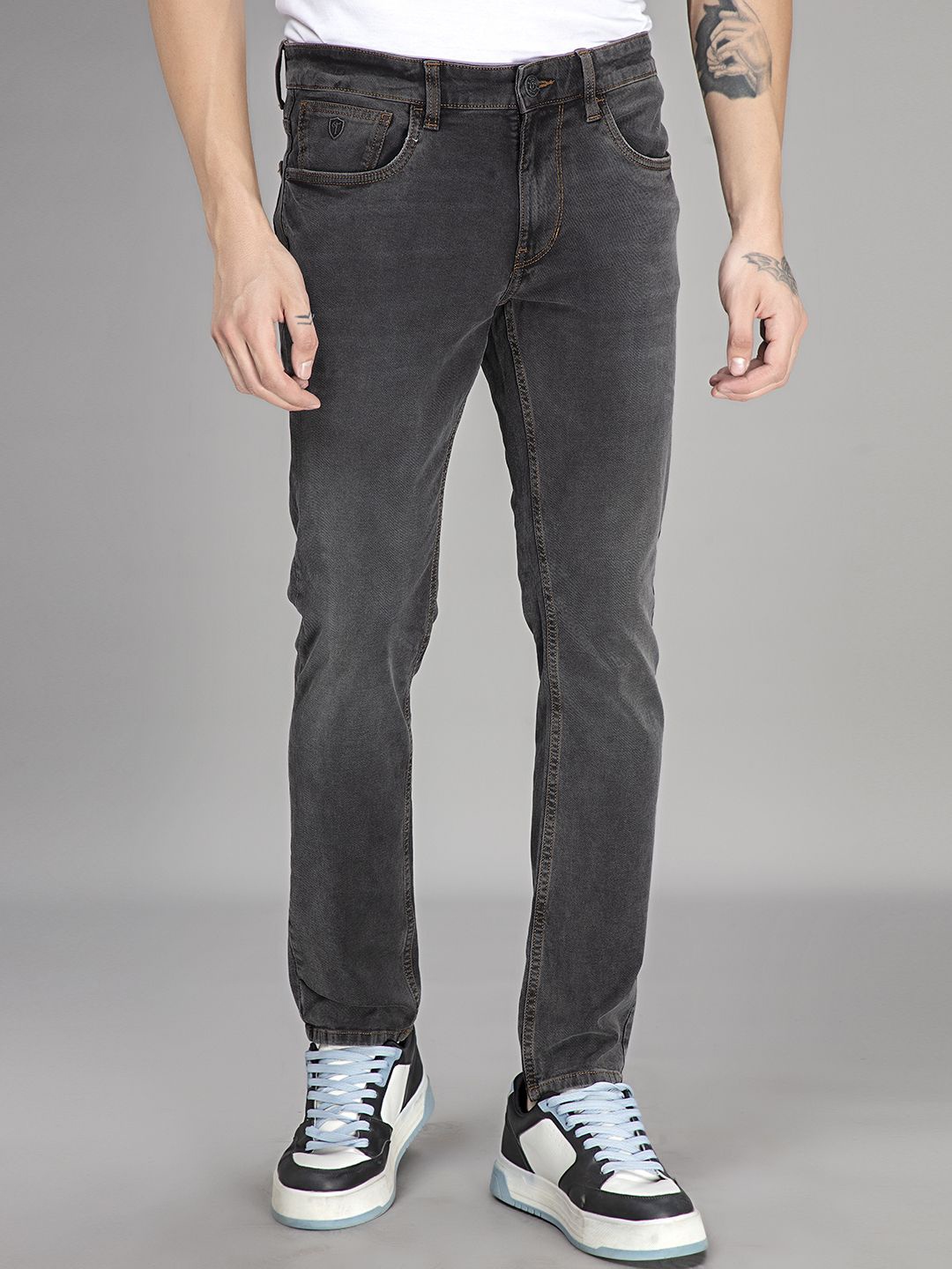 

THINC Men Lunar Line Tailored Slim Fit Stretchable Jeans, Grey