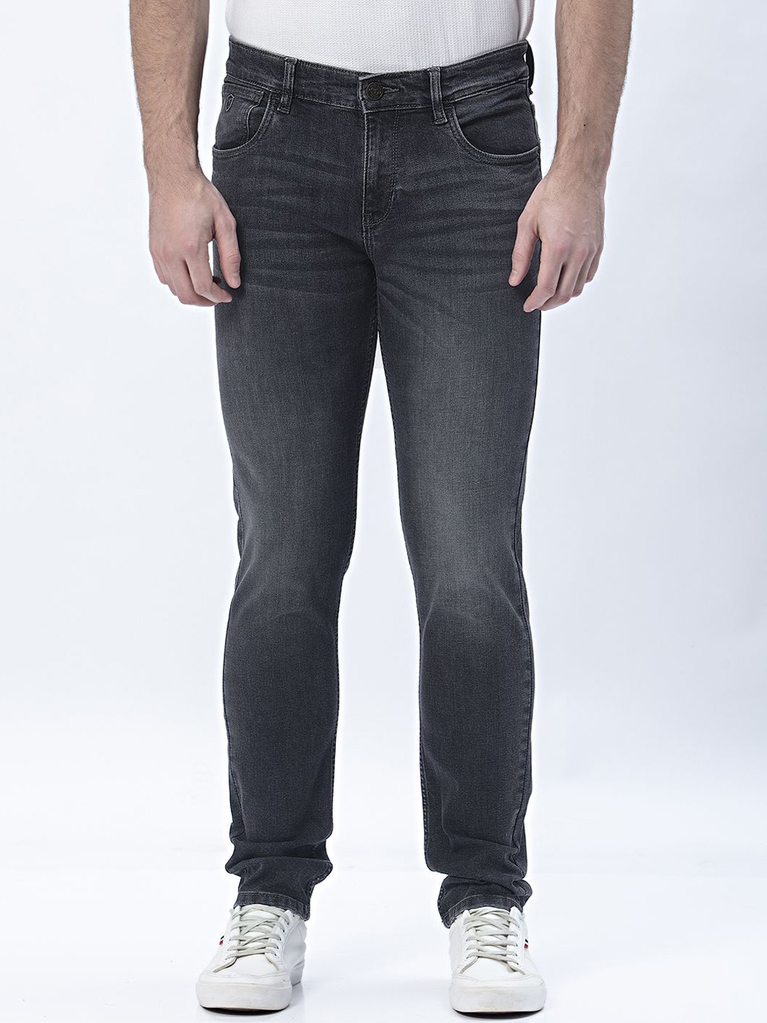 

THINC Men Effortlessly Tailored Slim-Fit Stretchable Jeans, Black