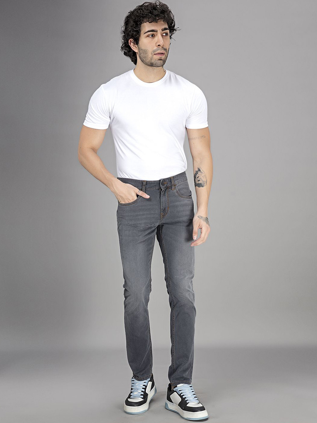 

THINC Men Slate Sculpt Sleek Slim Fit Stretchable Jeans, Grey