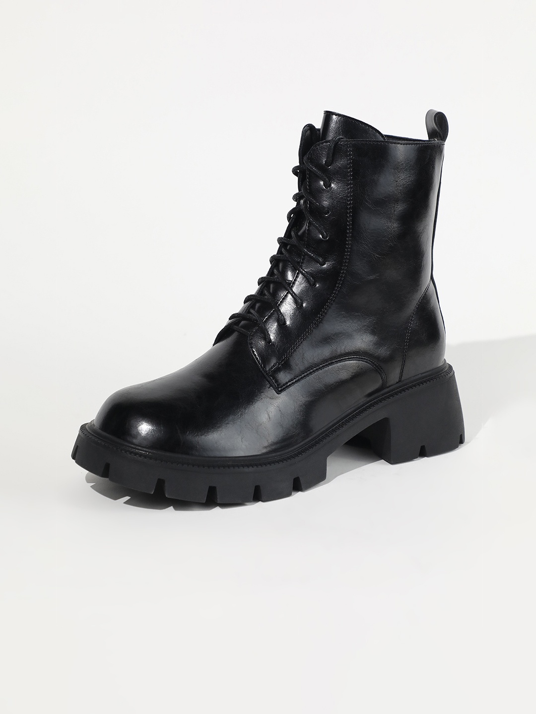 

LULU & SKY Women Casual Block-Heeled Combat Boots, Black