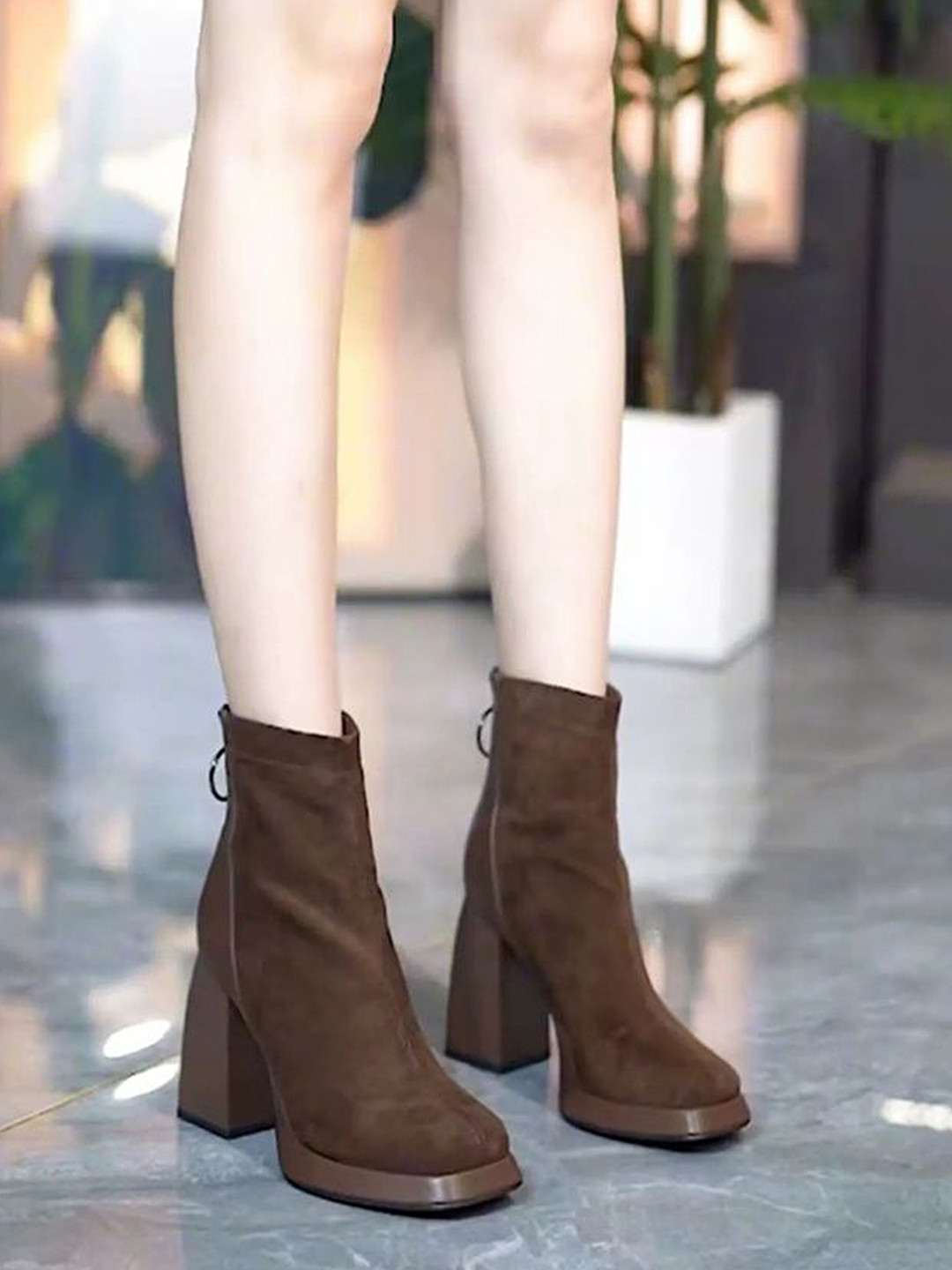 

LULU & SKY Women Casual Block-Heeled Regular Boots, Brown