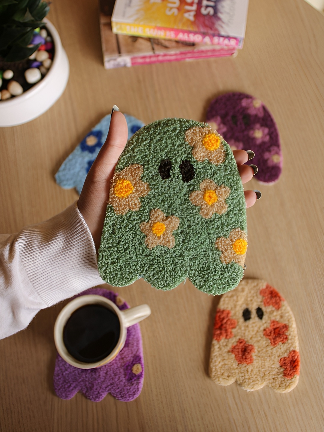 

HYPPY 5-Pieces Green & Blue Patterened Spooky Mug Coasters