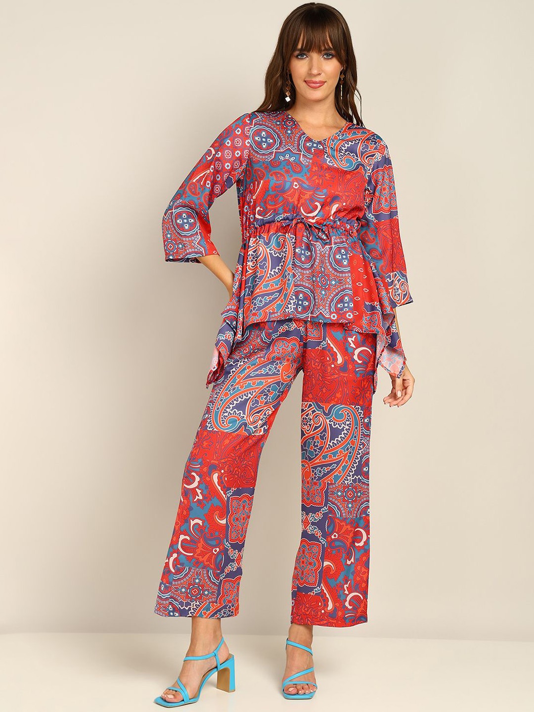 

Murcia V-Neck Printed Top With Trouser, Red