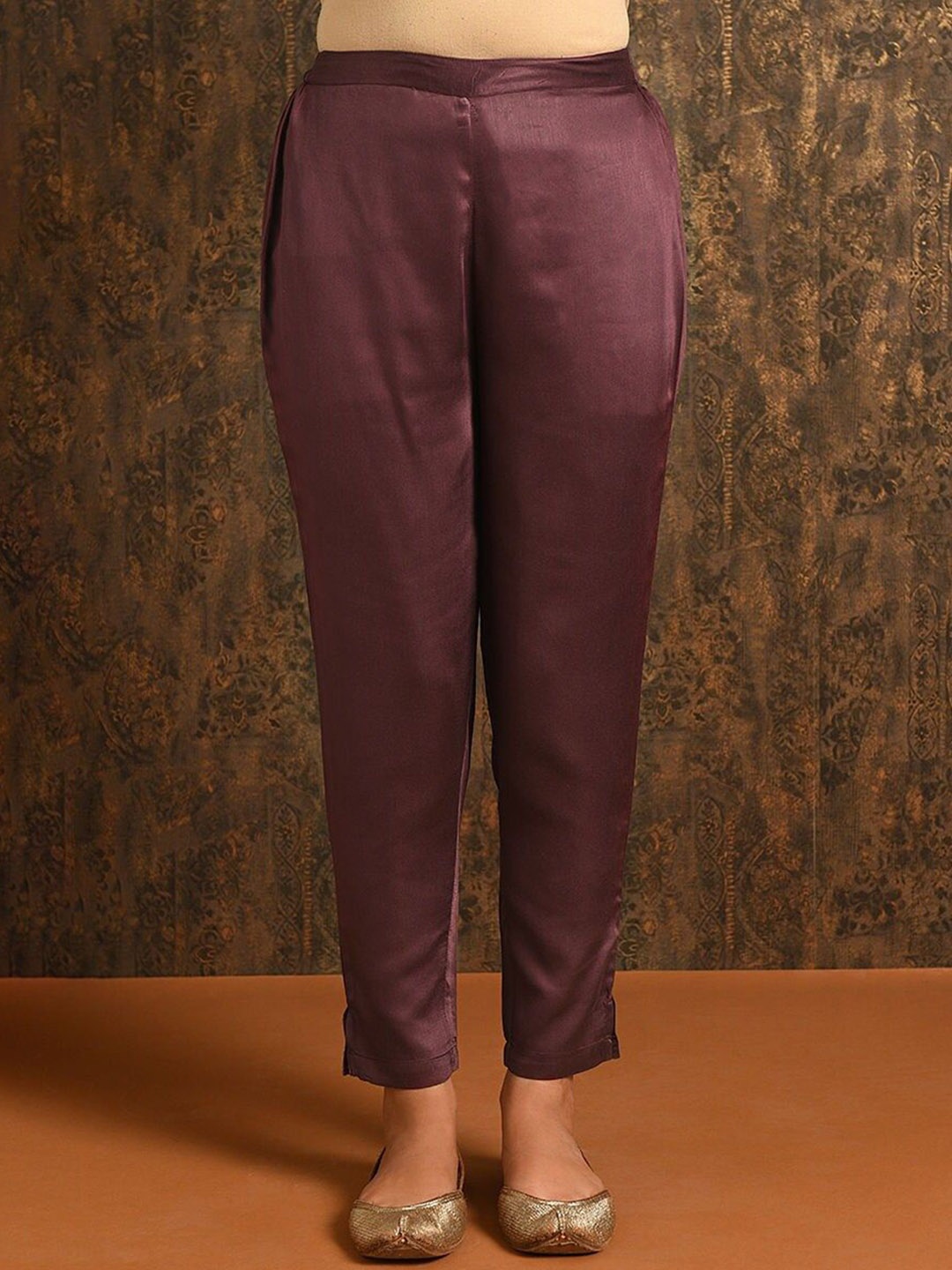 

JAYPORE Women Relaxed Regular Fit Mid-Rise Trousers, Purple
