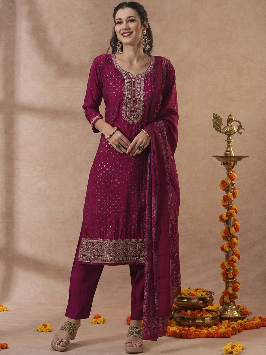 

FASHOR Ethnic Motifs Embroidered Beads & Stones Straight Kurta With Trousers & Dupatta, Magenta