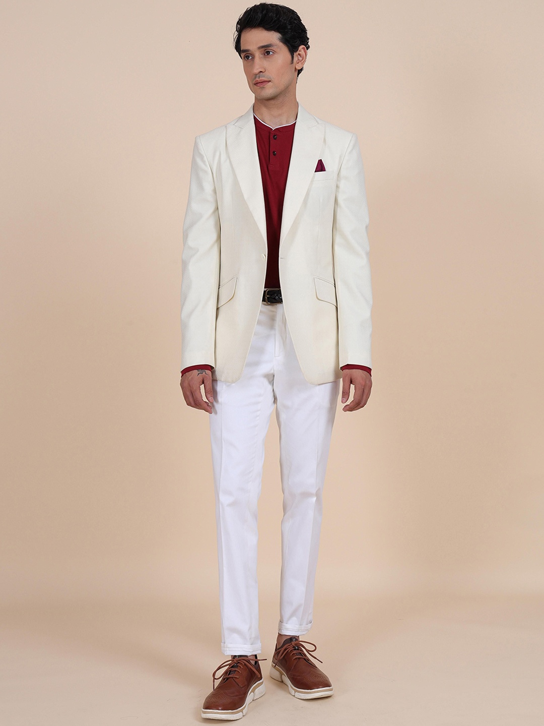

RR Blue Men Solid Woollen Shawl Collar Tailored Fit Blazer, Off white