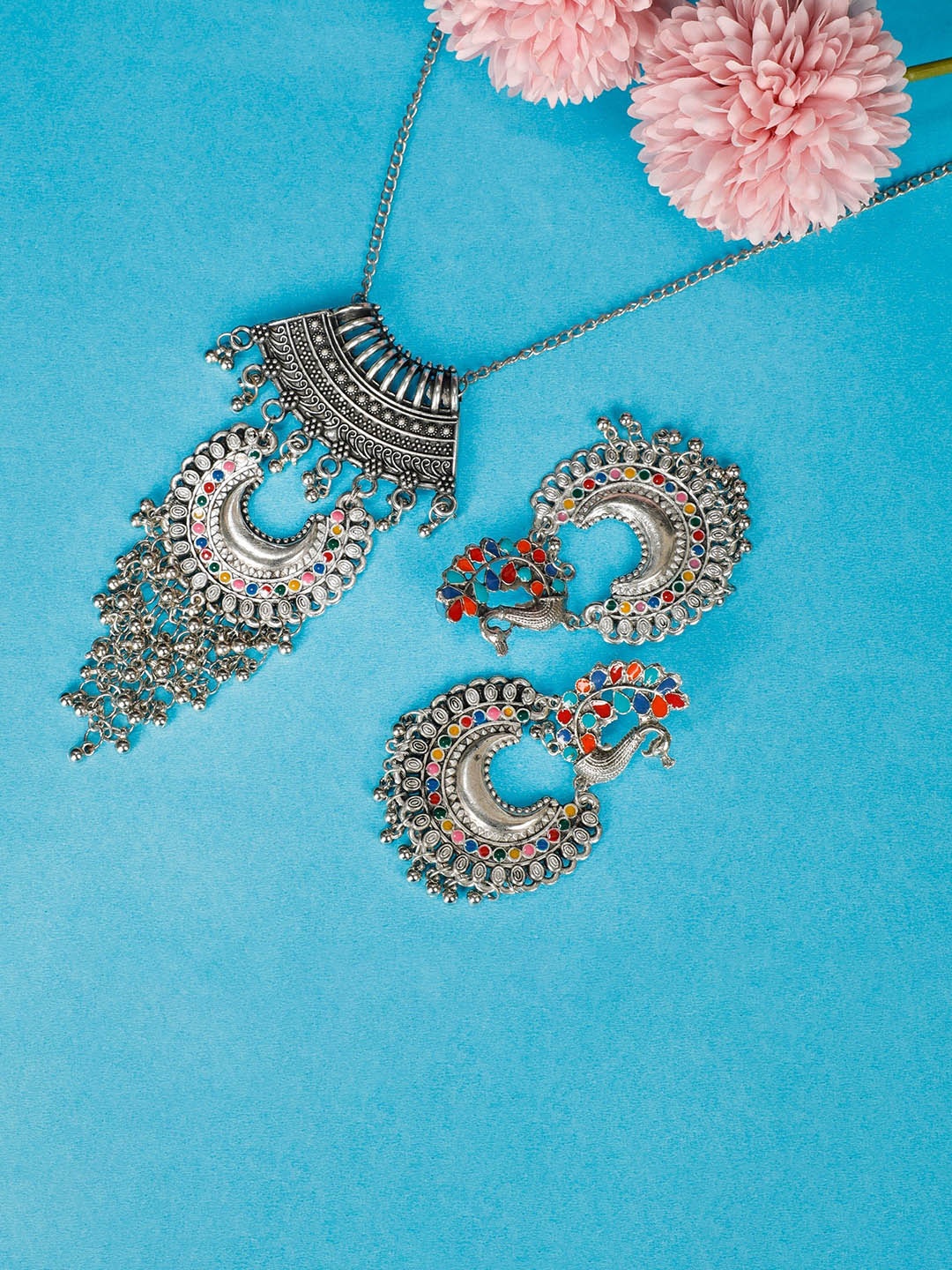 

Oxidized Heaven Sterling Silver Plated Quartz Stone Studded Jewellery Set