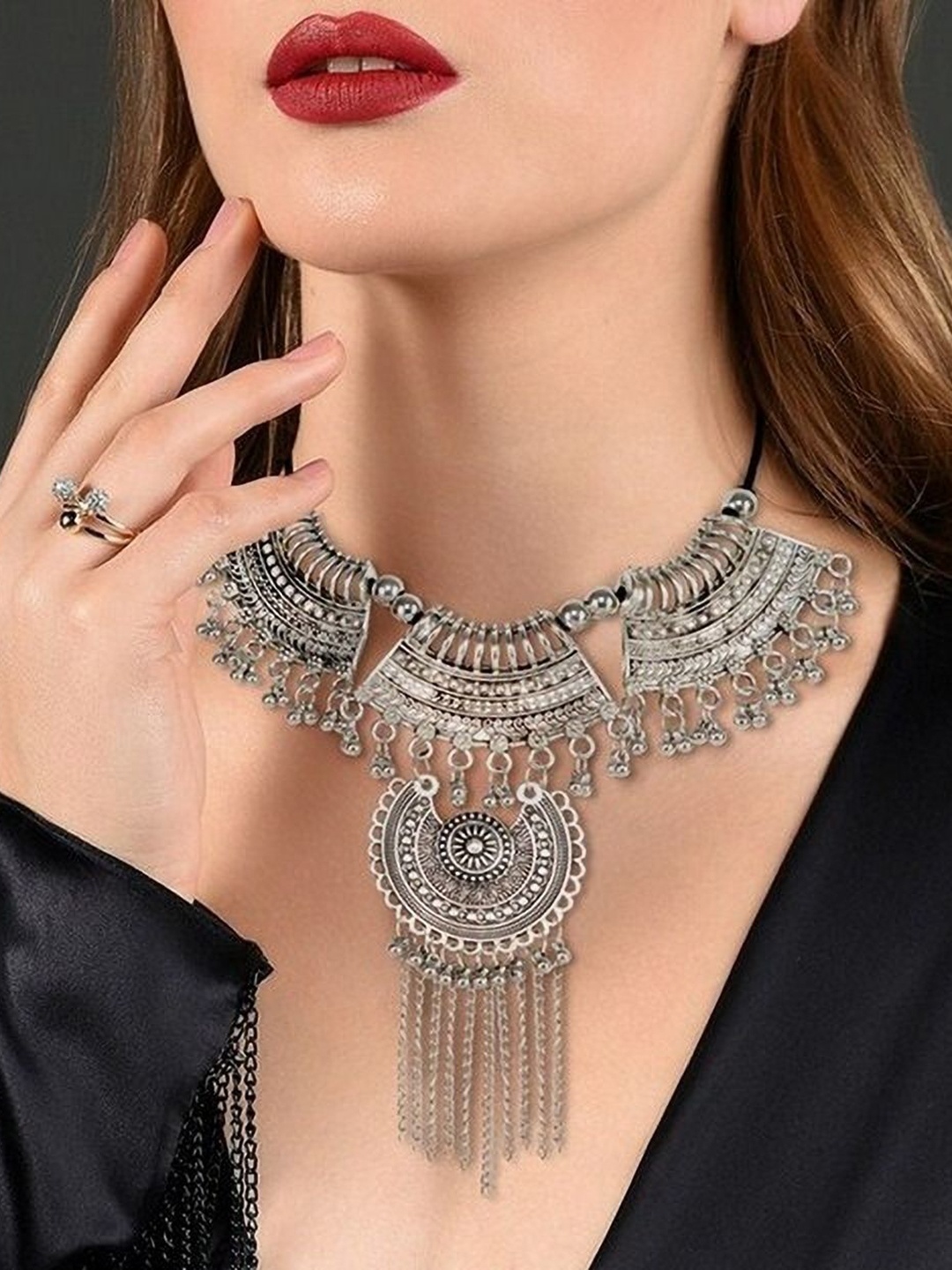 

Oxidized Heaven Silver-Plated Necklace