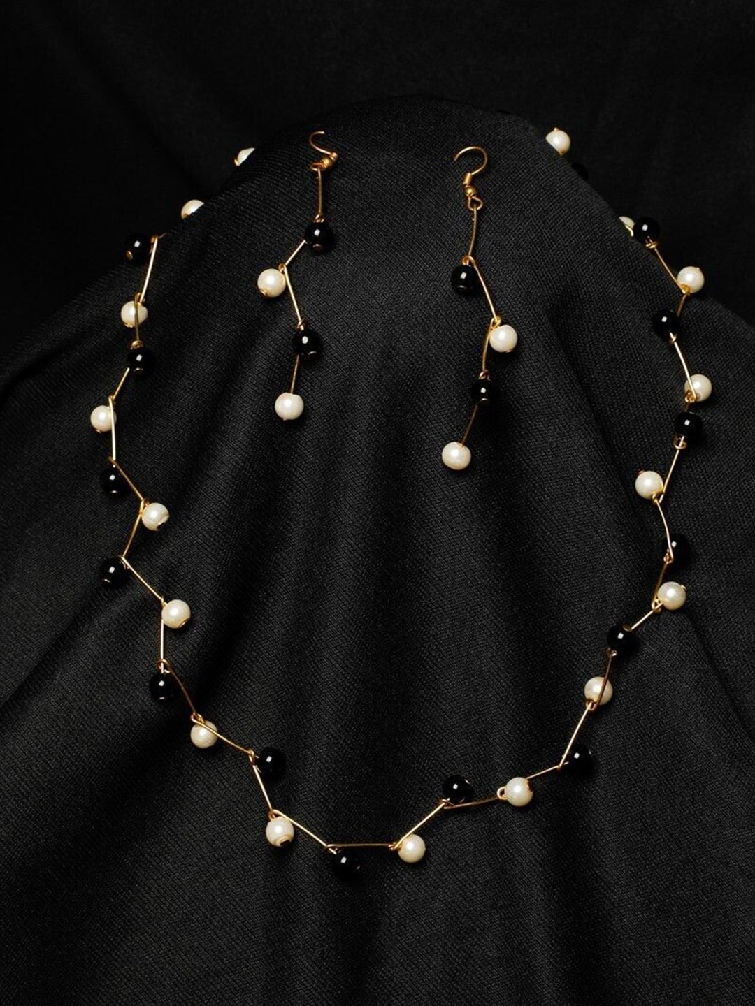 

Oxidized Heaven Gold-Plated Beaded Necklace and Earrings
