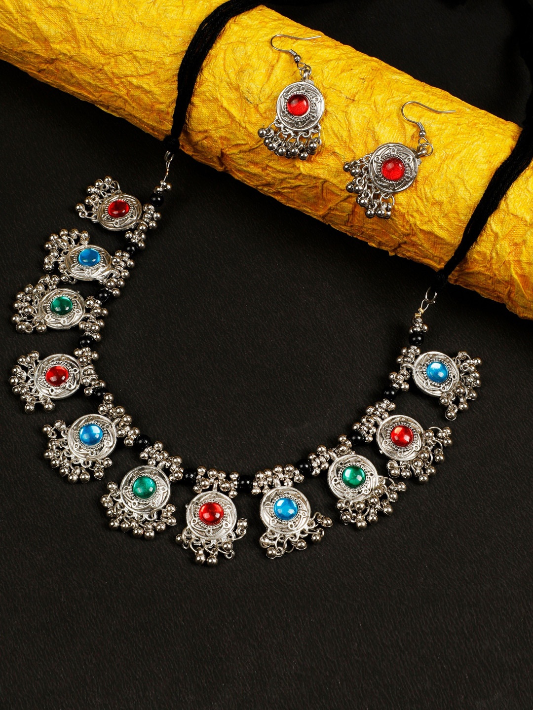 

Oxidized Heaven Sterling Silver-Plated Stone Studded & Beaded Jewellery Set