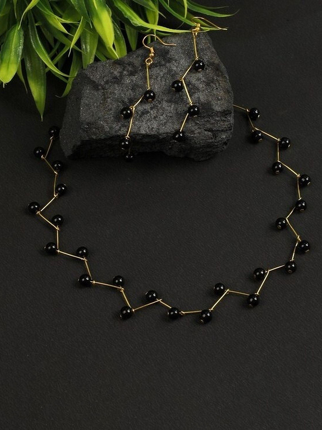

Oxidized Heaven Gold-Plated Beaded Necklace and Earrings