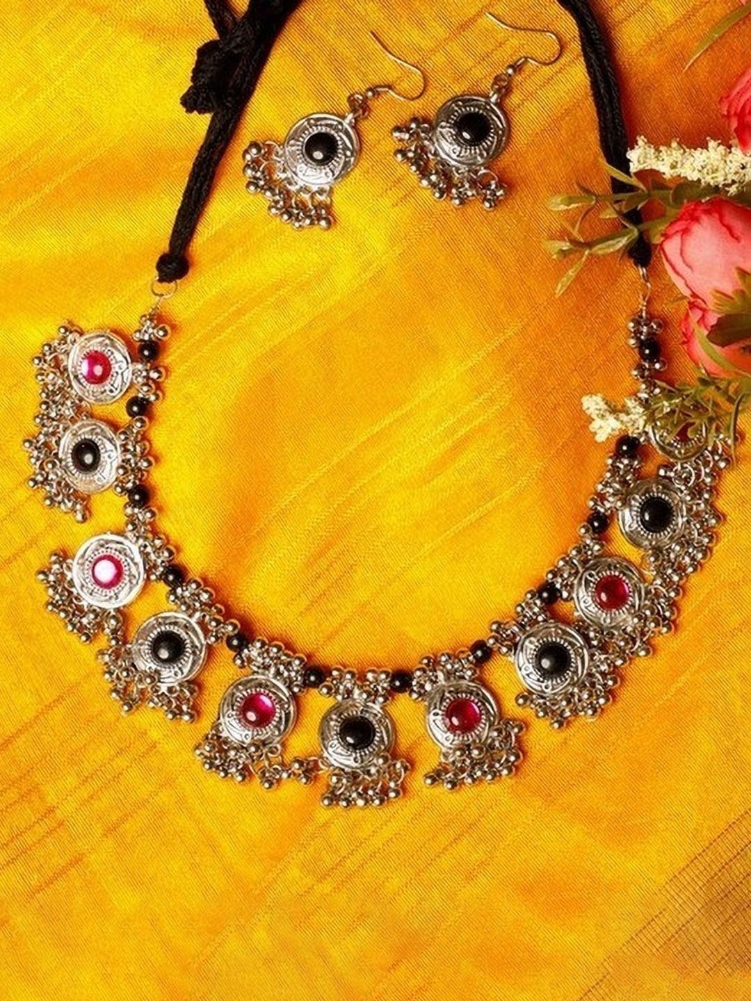 

Oxidized Heaven Sterling Silver Plated Stone Studded & Beaded Jewellery Set
