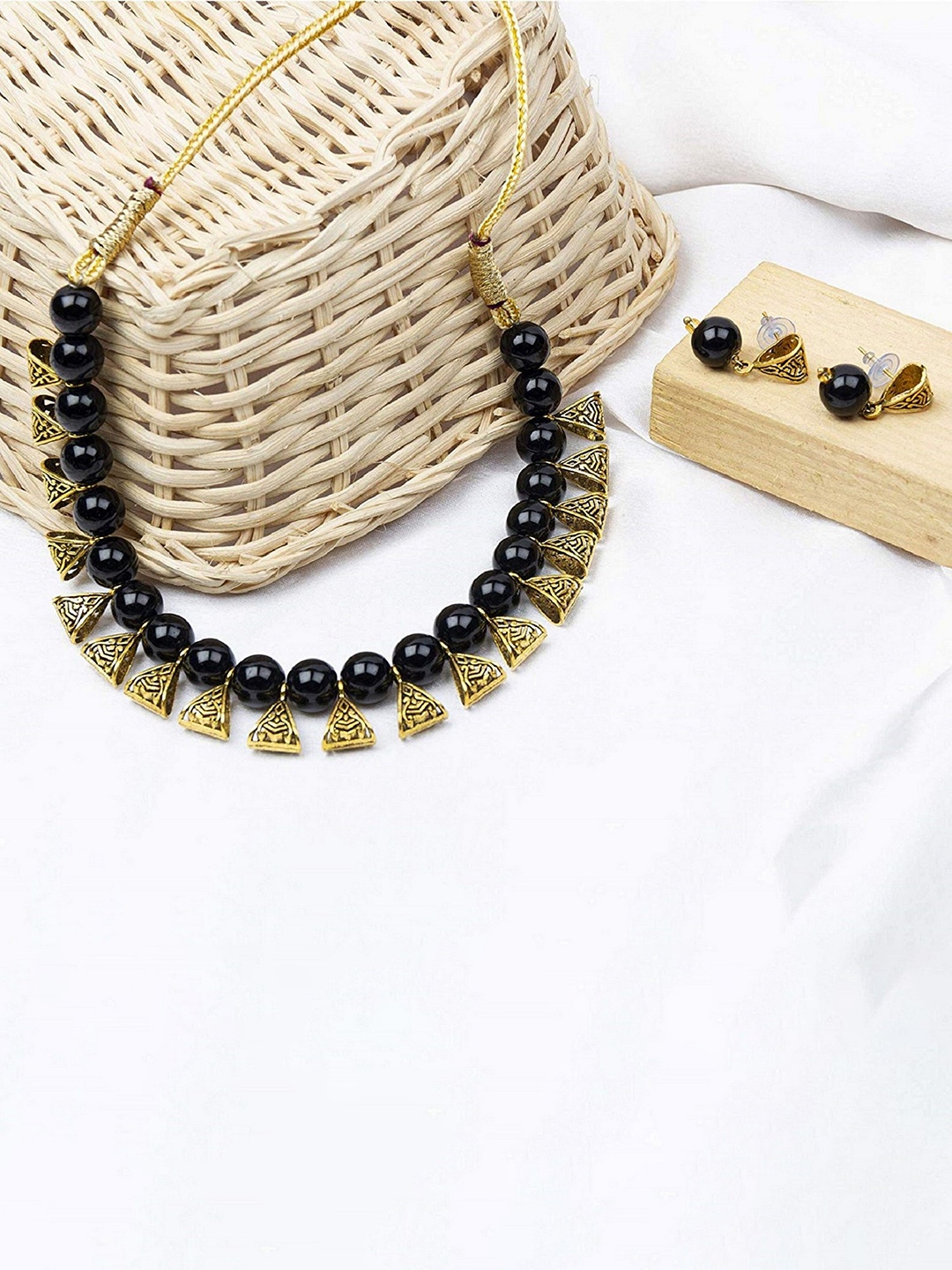 

Oxidized Heaven Gold-Plated Silver Beaded Jewellery Set